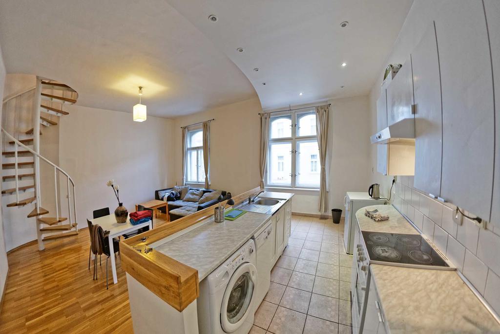 Apartment Na Kozacce 6 Praha Bagian luar foto